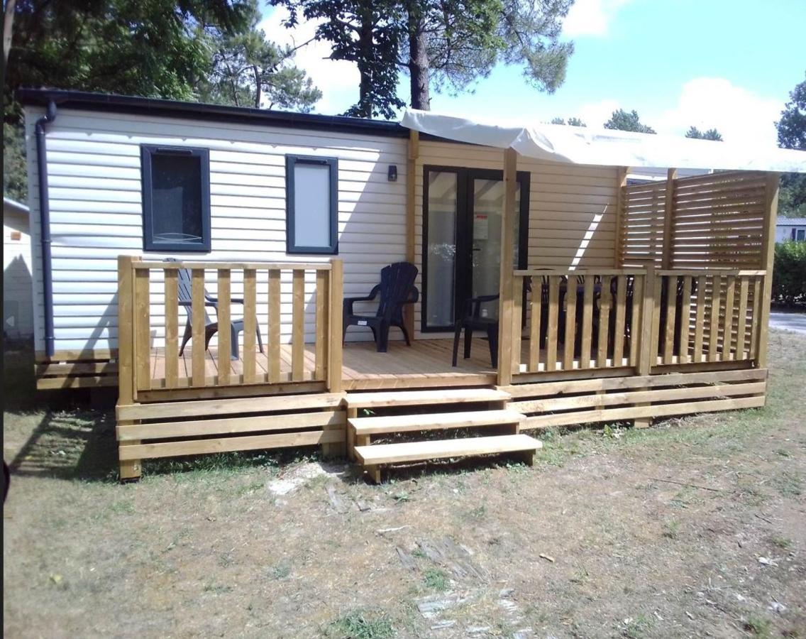 Mobil Neuf 6 Places Climatise Campingplatz Camiers